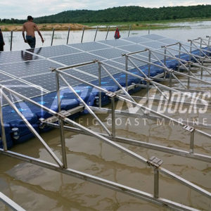 Venta y alquiler de muelles flotantes con accesorios